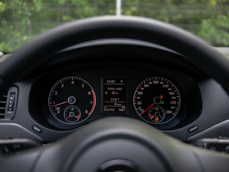 Volkswagen Jetta, 2013 - вид 4