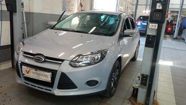 Ford Focus 2011 года, 212 388 км - вид 1