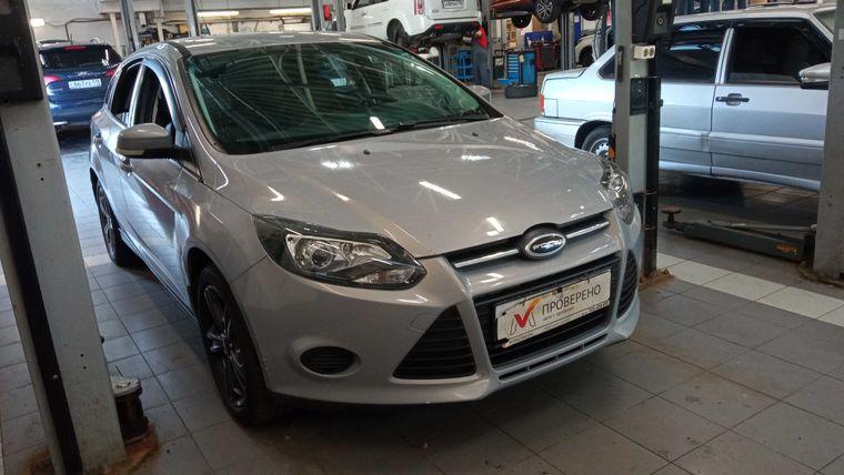 Ford Focus 2011 года, 212 388 км - вид 2