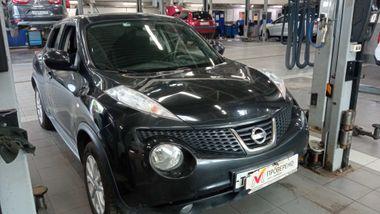 Nissan Juke 2013 года, 196 662 км - вид 2