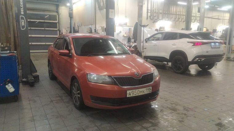 Skoda Rapid 2018 года, 216 484 км - вид 2