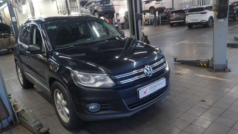 Volkswagen Tiguan,  - вид 1