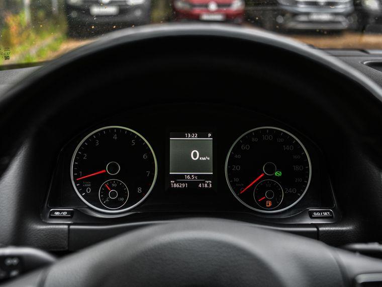 Volkswagen Tiguan,  - вид 4