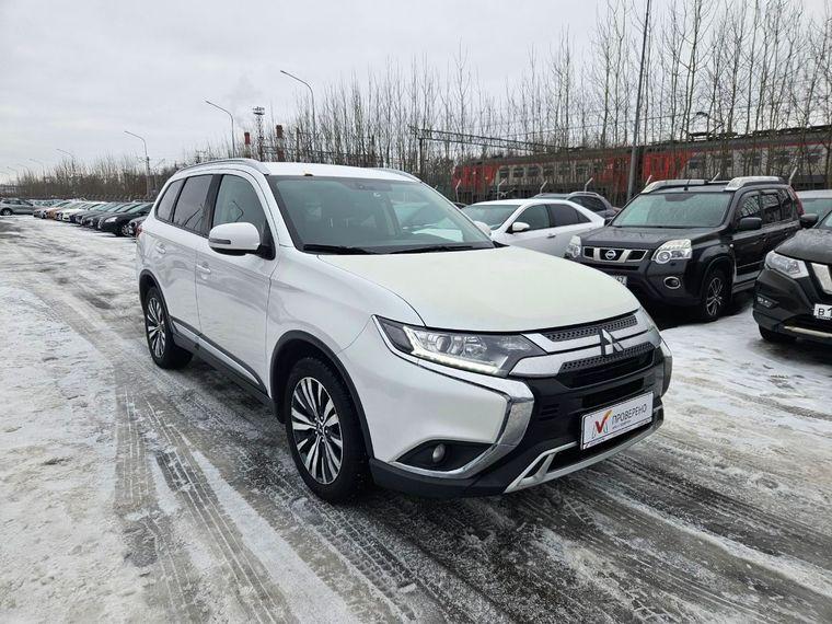 Mitsubishi Outlander, 2019 - вид 2