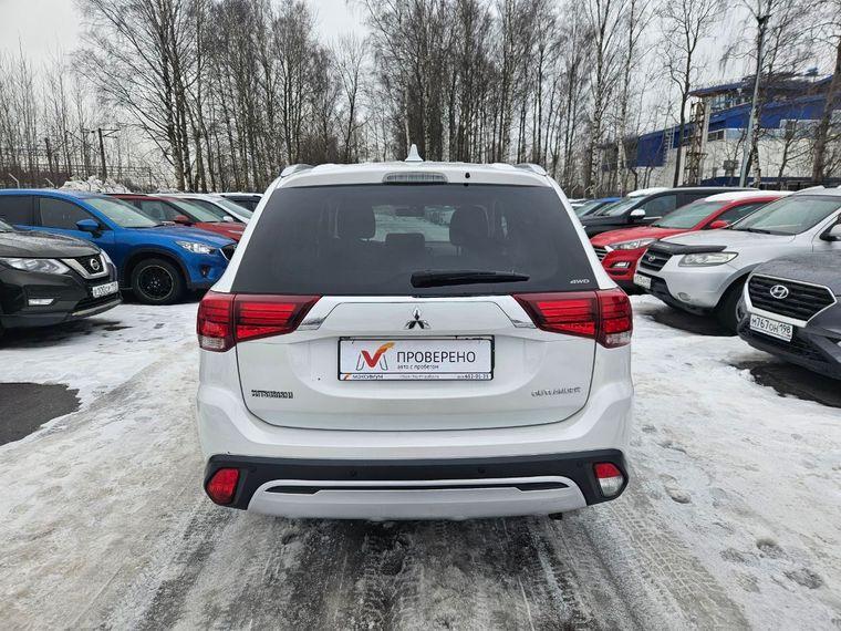 Mitsubishi Outlander, 2019 - вид 4