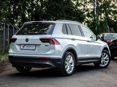 Volkswagen Tiguan 2018 года, 219 967 км - вид 2