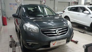 Renault Koleos 2012 года, 258 000 км - вид 2