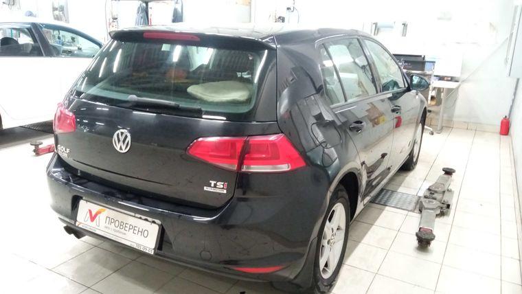 Volkswagen Golf,  - вид 2