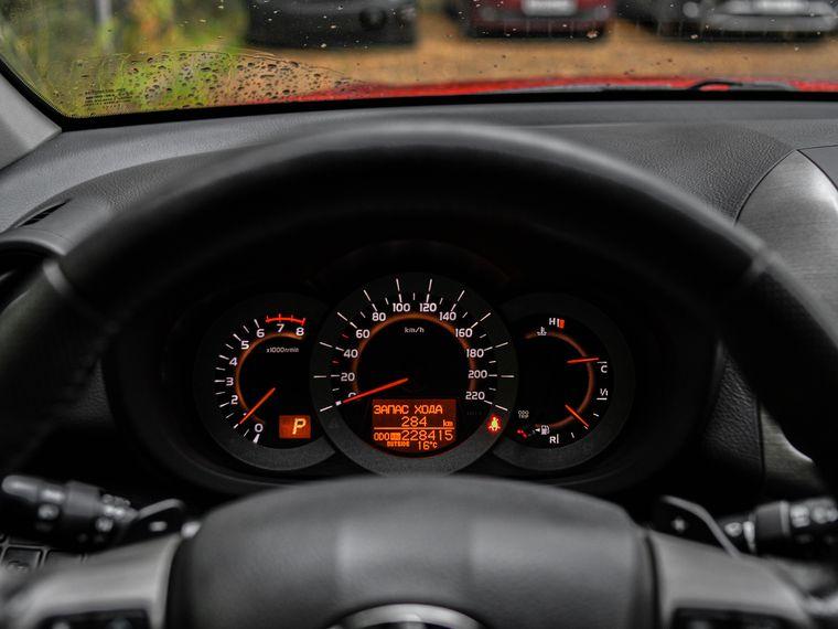 Toyota RAV4,  - вид 4