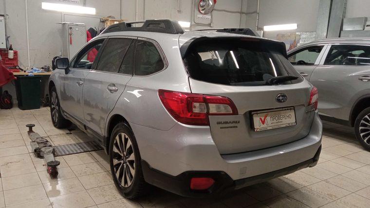 Subaru Outback,  - вид 3