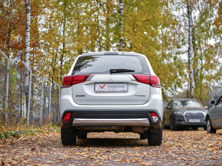 Mitsubishi Outlander,  - вид 3