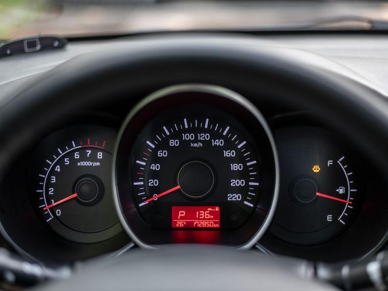 Kia Rio,  - вид 4