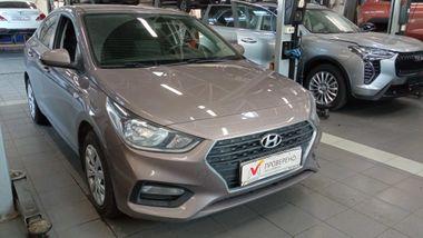 Hyundai Solaris 2018 года, 70 304 км - вид 2