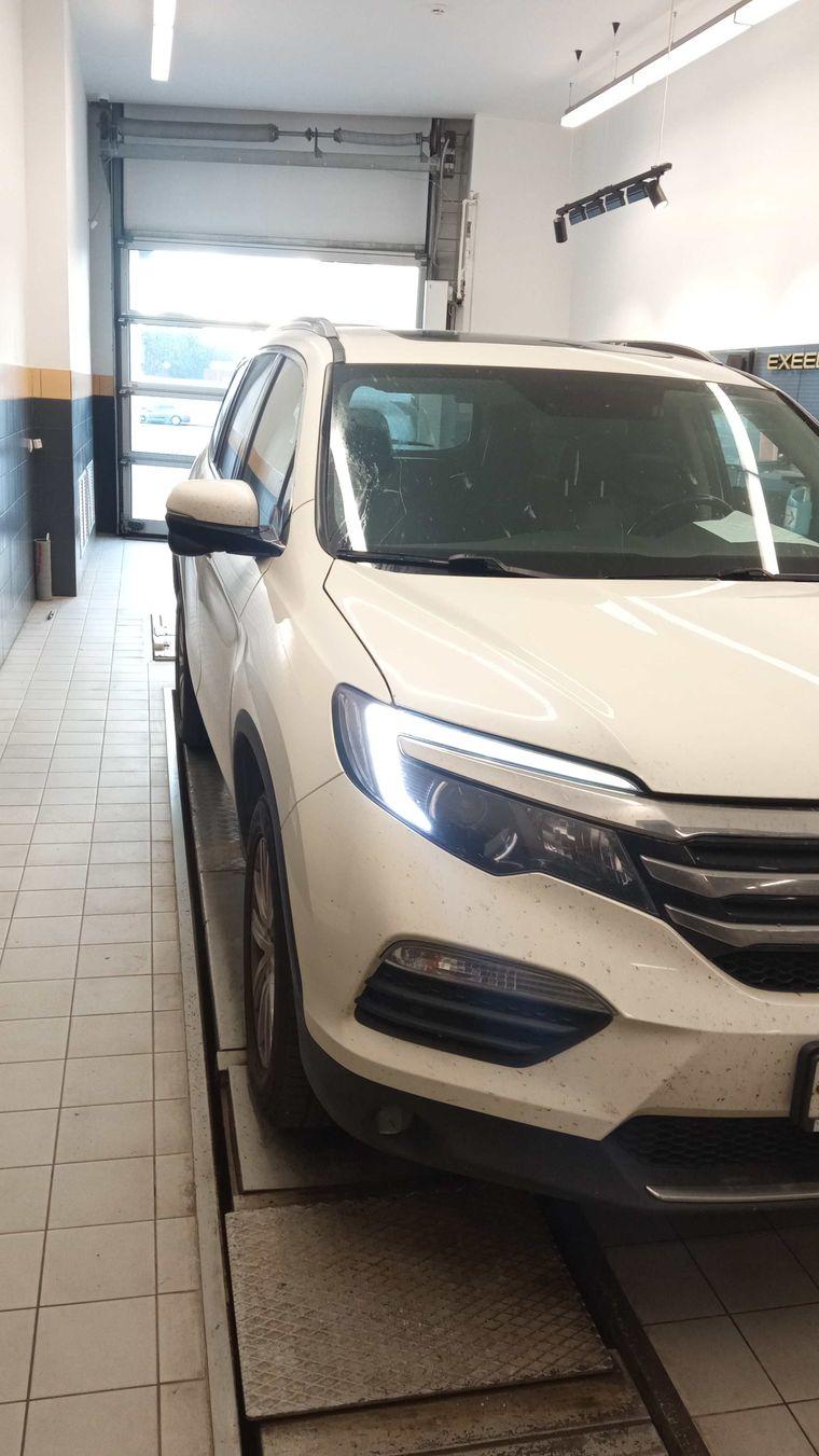 Honda Pilot 2018 года, 152 563 км - вид 1