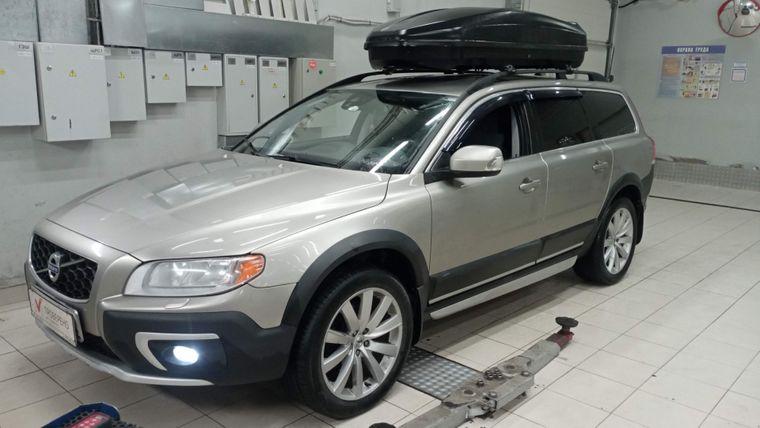 Volvo XC70, 