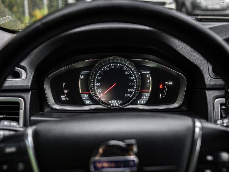 Volvo XC70,  - вид 4