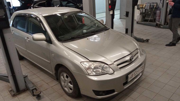 Toyota Corolla 2006 года, 234 158 км - вид 2