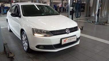 Volkswagen Jetta 2013 года, 231 242 км - вид 2