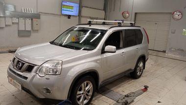 Nissan X-Trail 2012 года, 200 000 км - вид 1