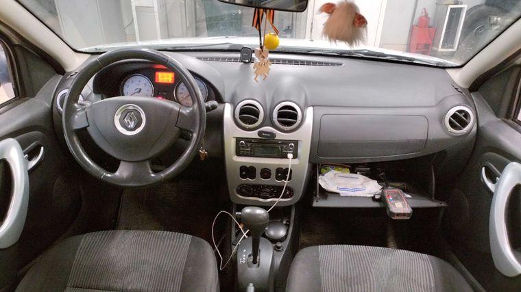 Renault Sandero,  - вид 4