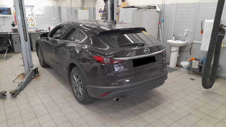 Mazda CX-4,  - вид 3