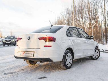 Volkswagen Polo 2022 года, 49 000 км - вид 2