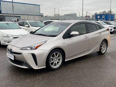 Toyota Prius 2019 года, 59 311 км - вид 1