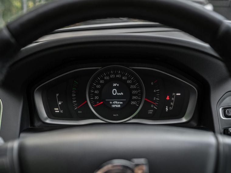 Volvo XC60,  - вид 4