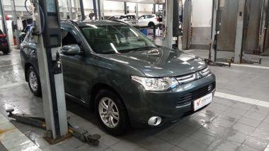 Mitsubishi Outlander 2013 года, 127 994 км - вид 2