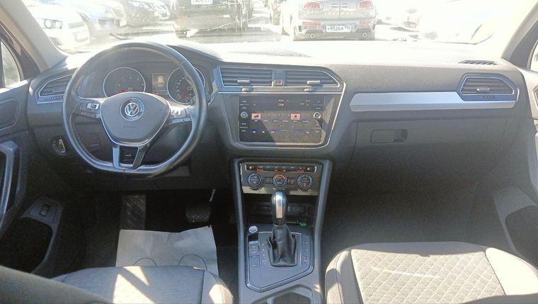 Volkswagen Tiguan,  - вид 4