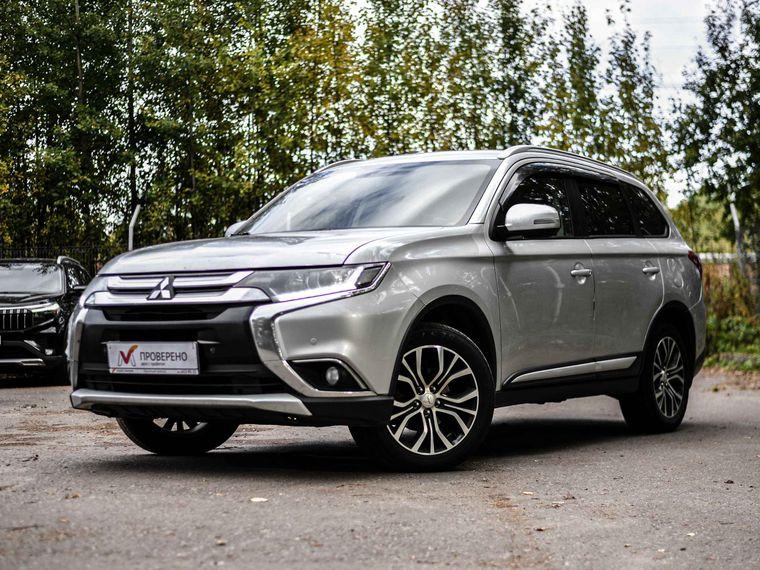 Mitsubishi Outlander, 