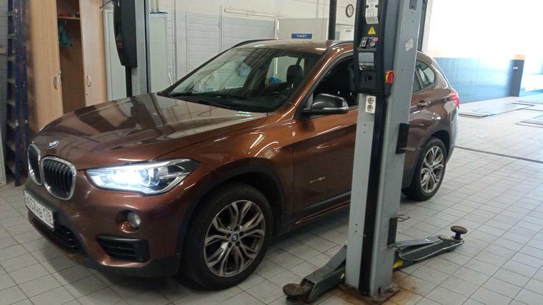 BMW X1,  - вид 3
