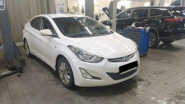 Hyundai Elantra 2014 года, 137 108 км - вид 2