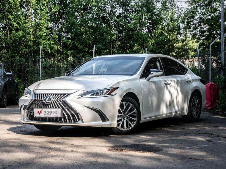 Lexus ES, 