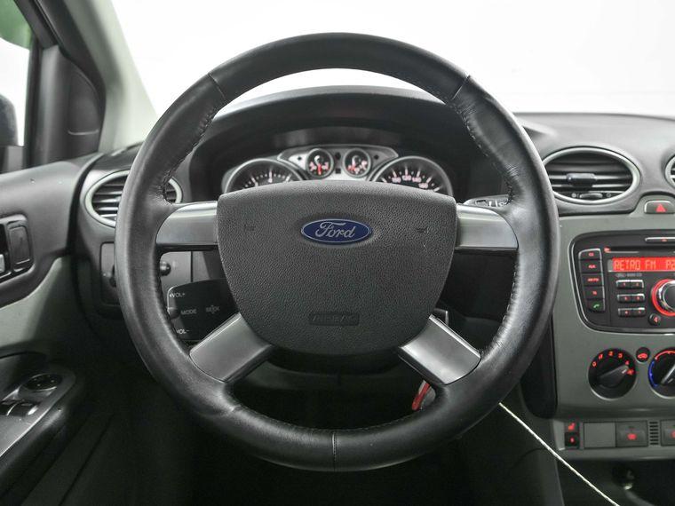 Ford Focus, 2010 - вид 4