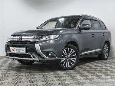 Mitsubishi Outlander 2021 года, 80 185 км - вид 1