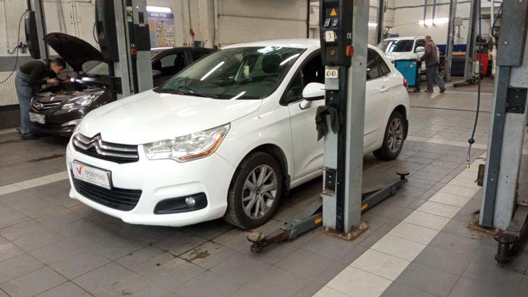 Citroen C4 2011 года, 204 798 км - вид 1