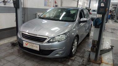 Peugeot 308 2014 года, 128 000 км - вид 1