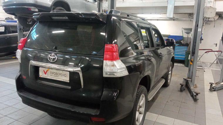 Toyota Land Cruiser Prado, 2011 - вид 2