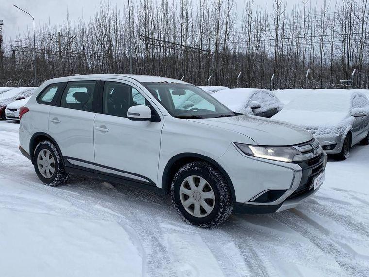 Mitsubishi Outlander, 2017 - вид 2