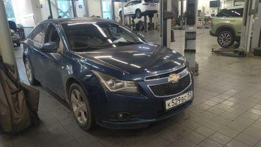 Chevrolet Cruze 2011 года, 335 755 км - вид 2