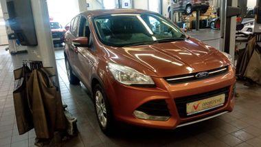 Ford Kuga 2015 года, 231 904 км - вид 2