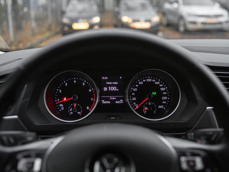 Volkswagen Tiguan,  - вид 4