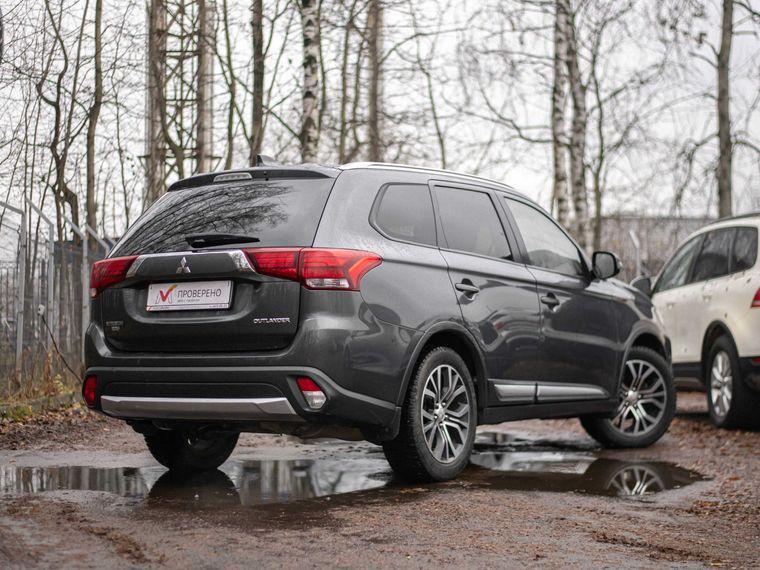 Mitsubishi Outlander,  - вид 1