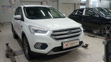 Ford Kuga 2017 года, 173 652 км - вид 2