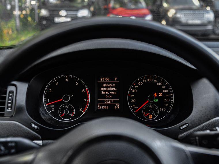 Volkswagen Jetta,  - вид 4