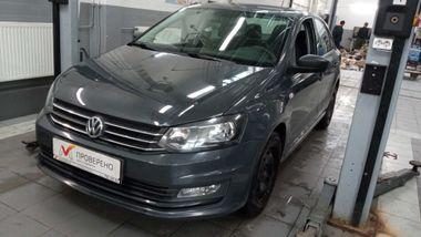 Volkswagen Polo 2017 года, 107 796 км - вид 1