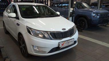 Kia Rio 2012 года, 134 150 км - вид 2