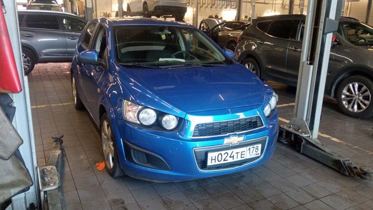 Chevrolet Aveo,  - вид 1