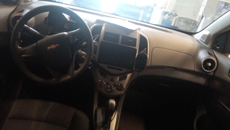 Chevrolet Aveo,  - вид 4